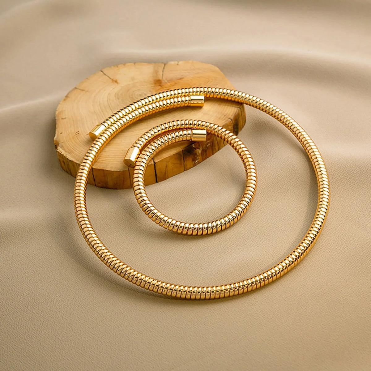 Snake Chain Torque Choker